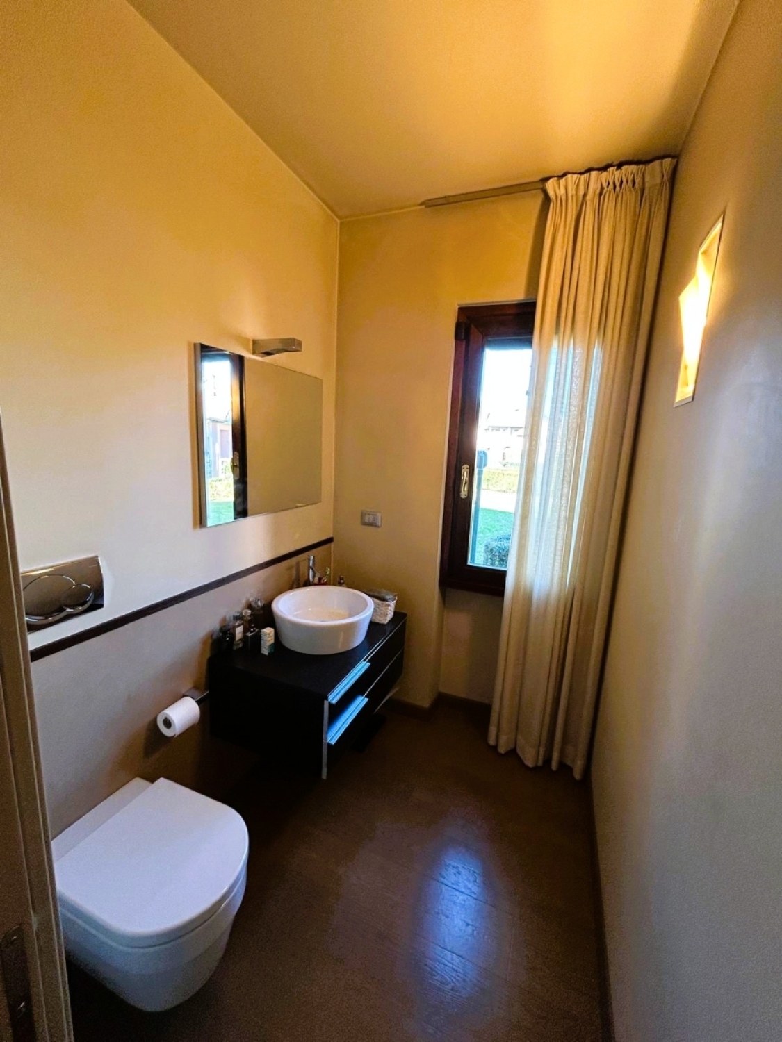 Bilocale ristrutturato in via provinciale, Corte Franca