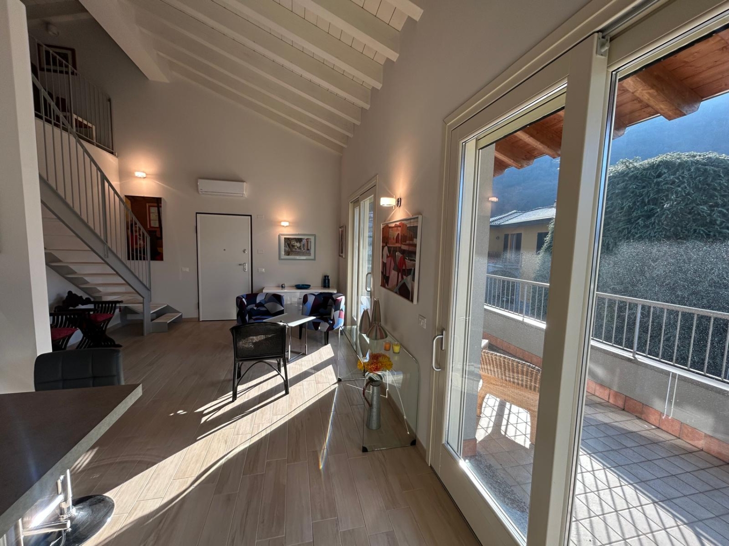 Trilocale con terrazzo in via tengattini, Paratico