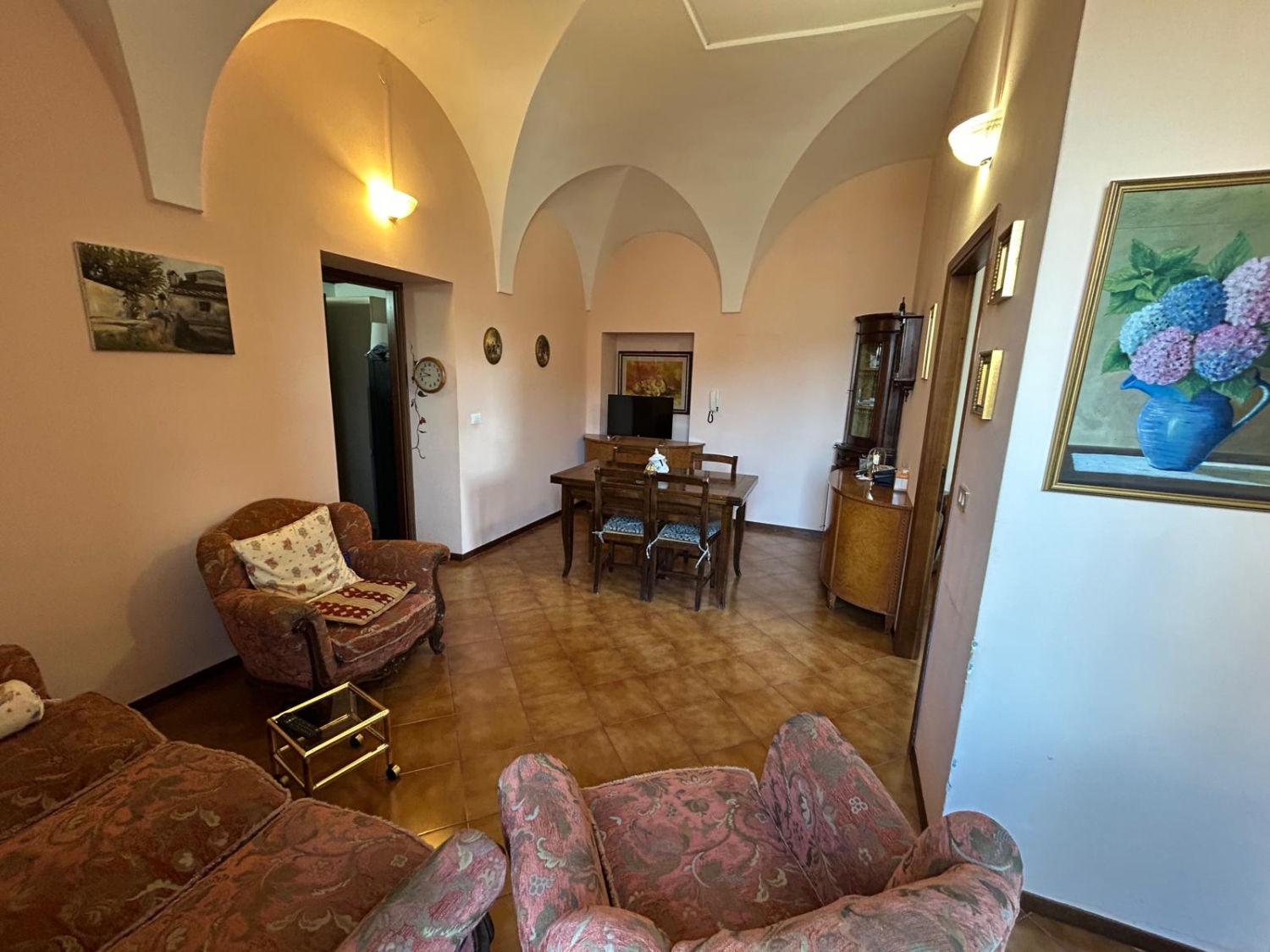 Bilocale in vendita in sale marasino via zirotti, Sale Marasino