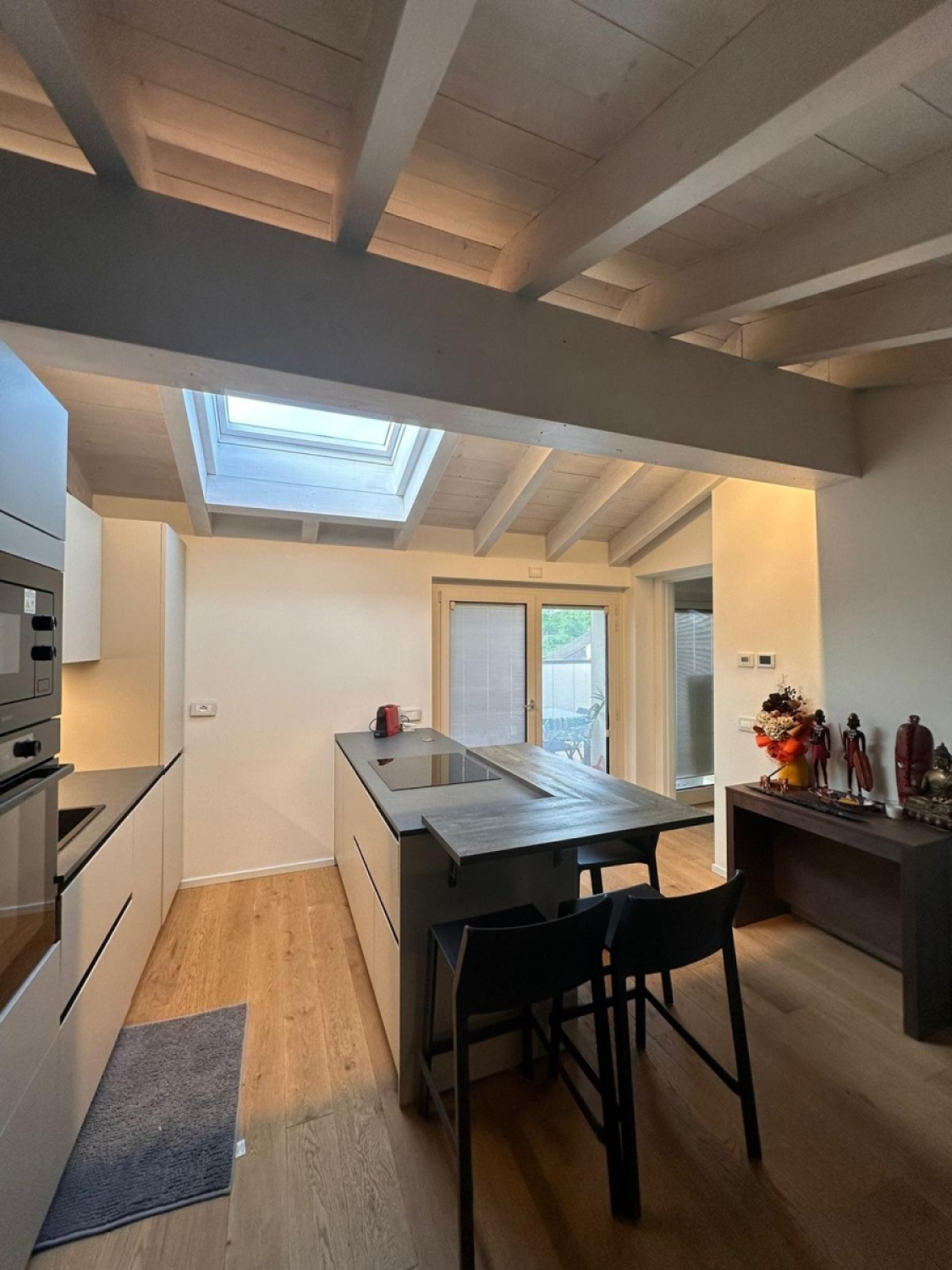 Attico con terrazzo in via madruzza paratico, Paratico