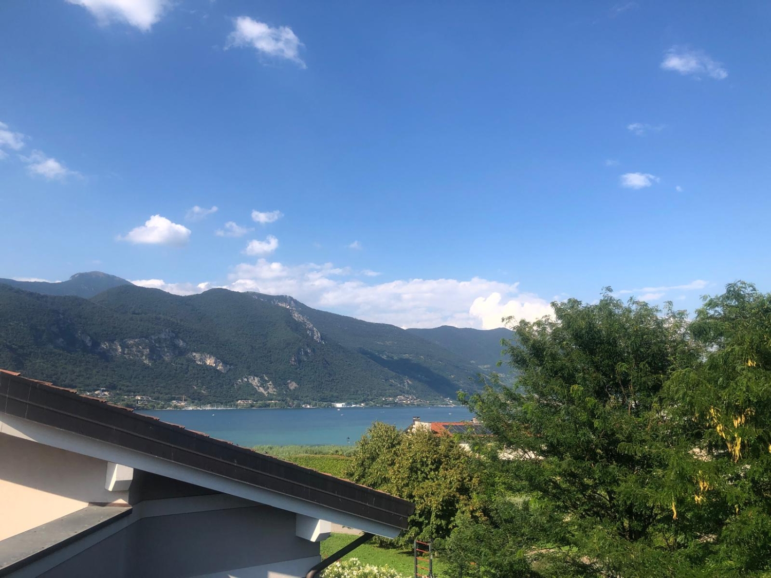 Attico con terrazzo in via madruzza paratico, Paratico