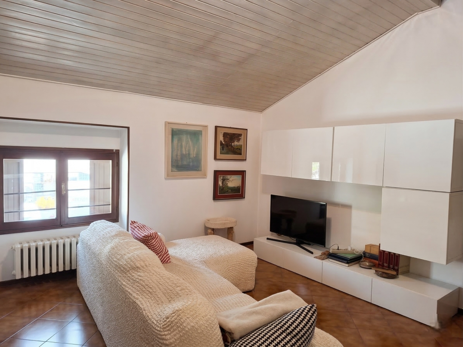 Trilocale in vendita in sale marasino via roma, Sale Marasino