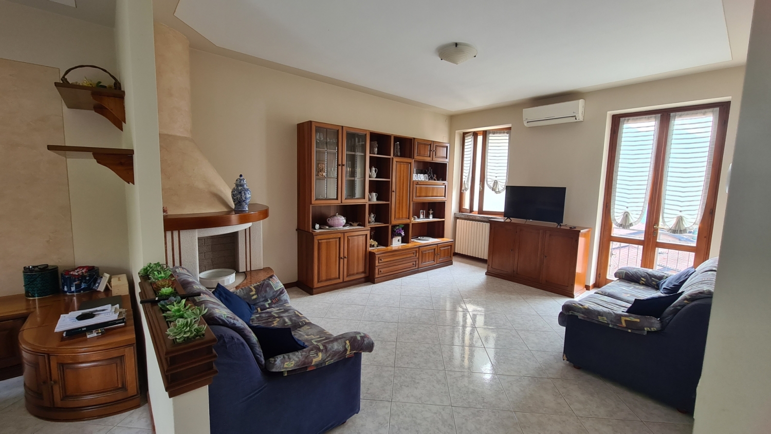 Quadrilocale con giardino a Monte Isola