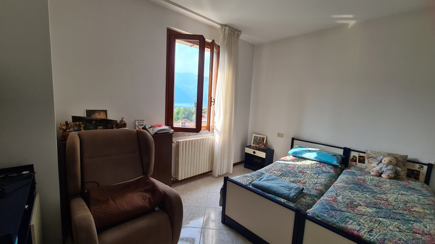 Quadrilocale con giardino a Monte Isola