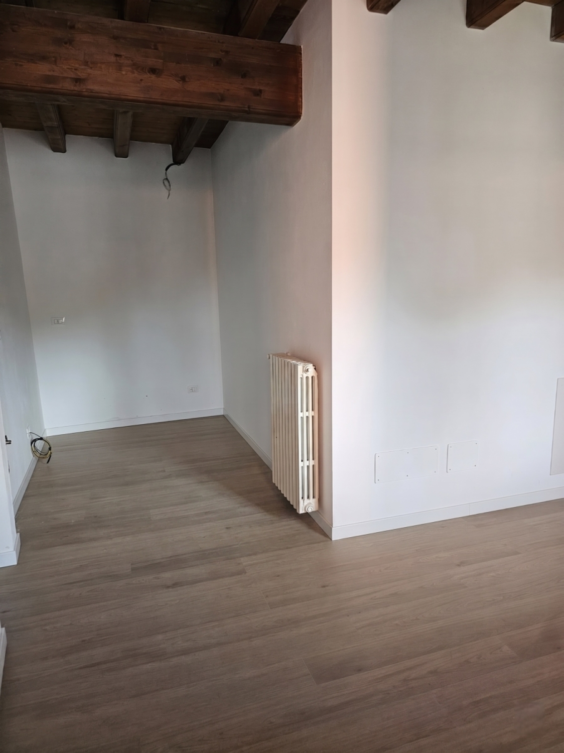 Trilocale con terrazzo in provaglio d'iseo via duca d'aosta, Provaglio d'Iseo