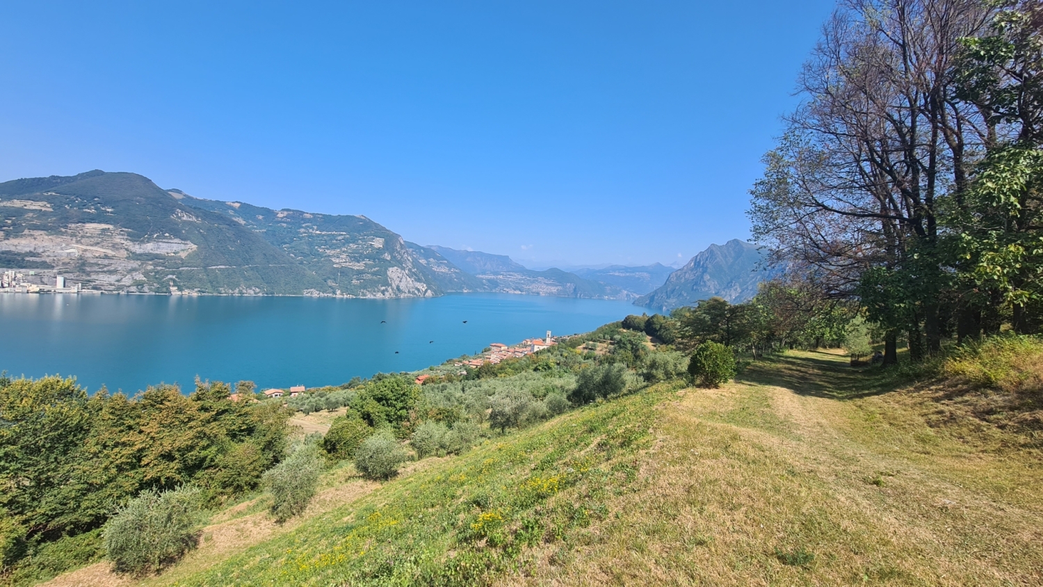 Terreno nuovo a Monte Isola