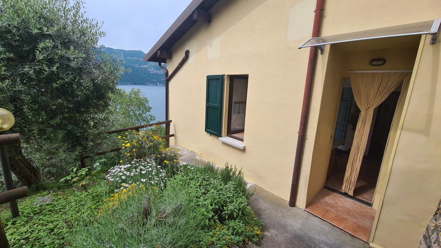 Bilocale in vendita a Monte Isola