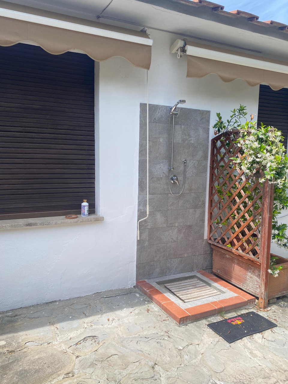 Casa indipendente arredata in affitto a Castiglione della Pescaia