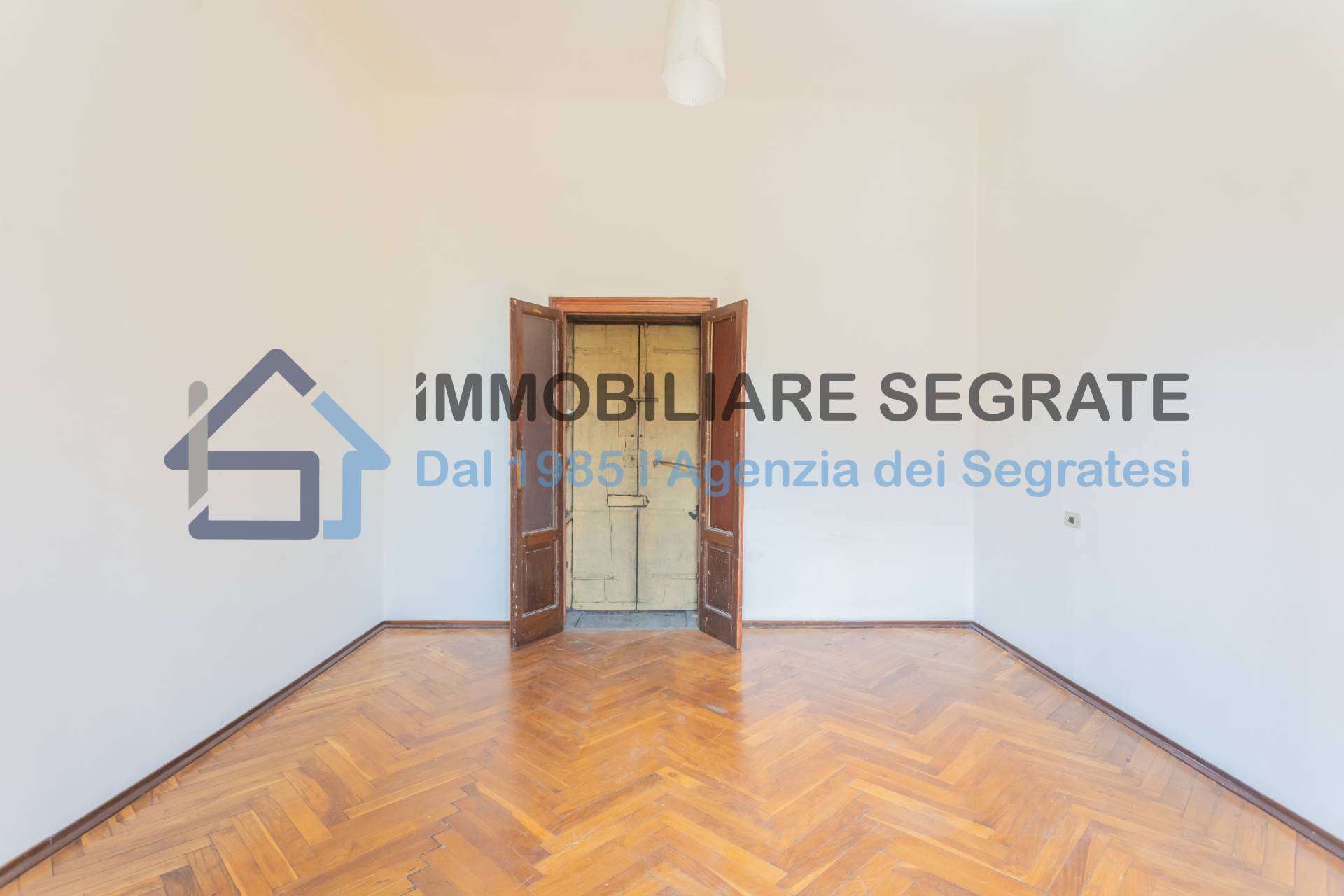 4 Locali in vendita a Milano