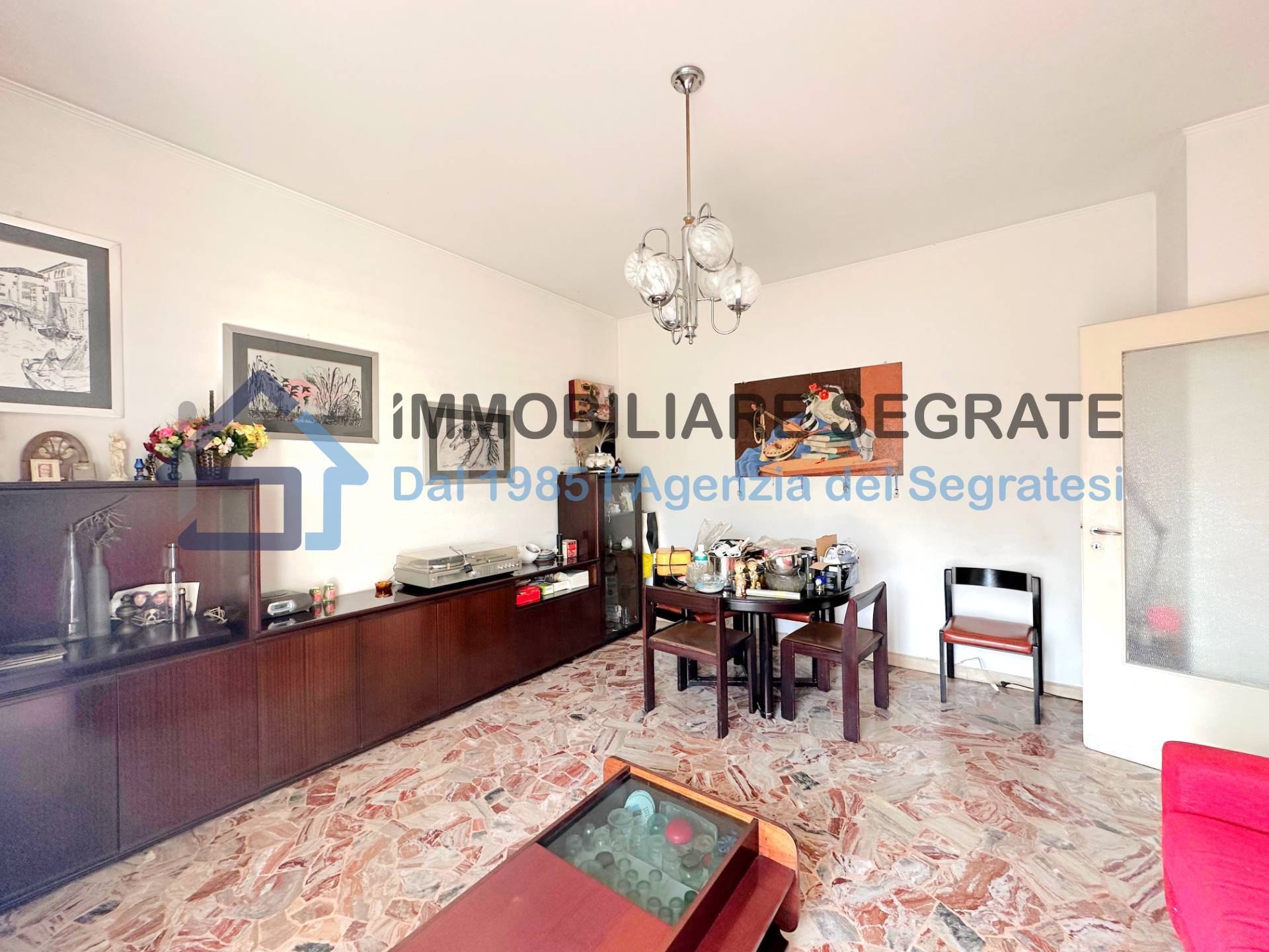 4 Locali in vendita a Segrate, Redecesio