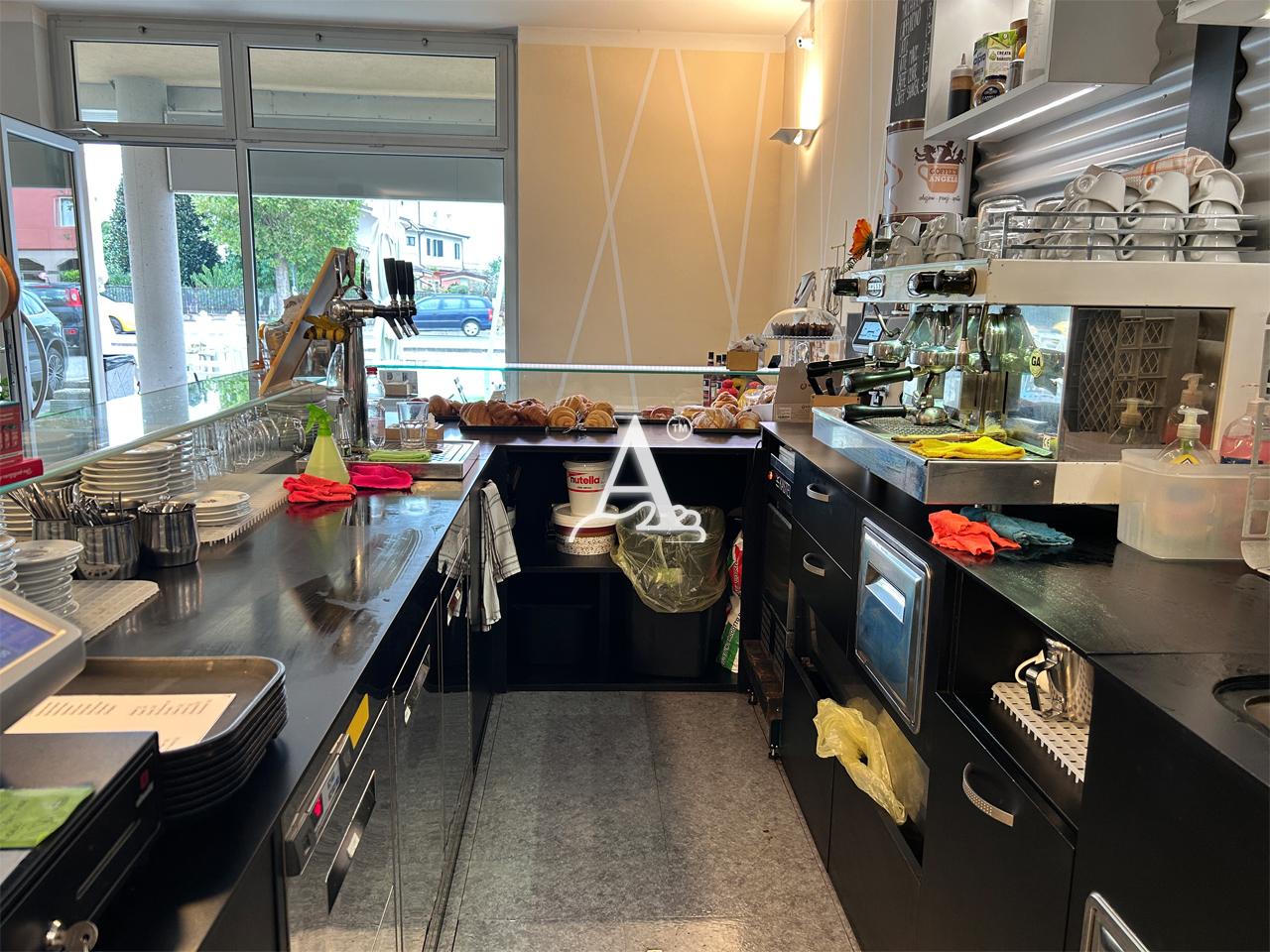 Attivit commerciale in vendita a San Giovanni Lupatoto
