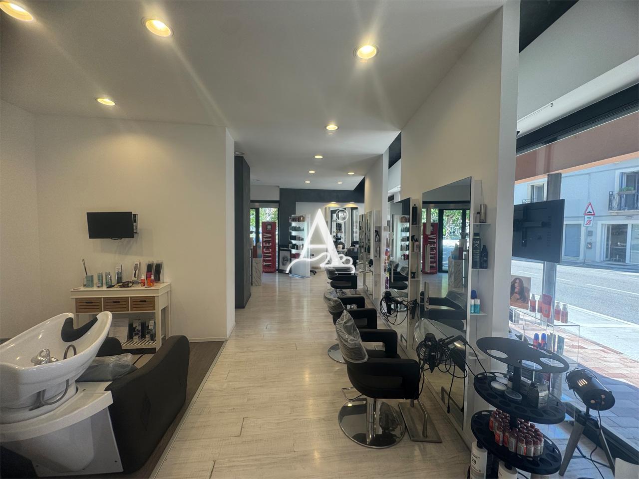 Attivit commerciale in vendita a San Giovanni Lupatoto