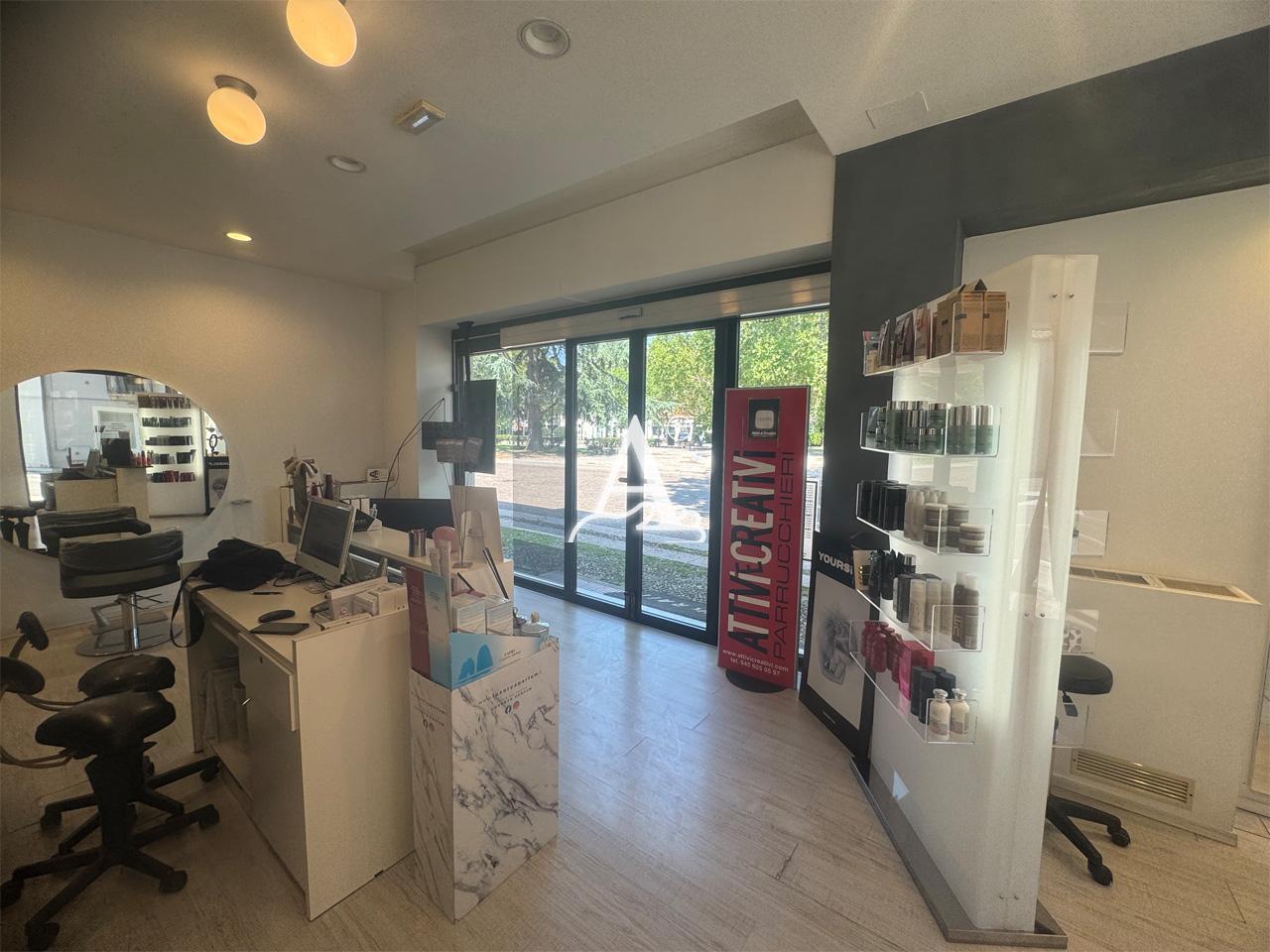 Attivit� commerciale in vendita a San Giovanni Lupatoto