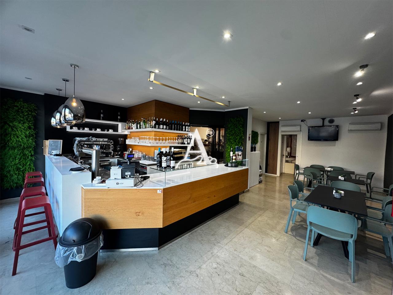 Attivit� commerciale in vendita a Lazise