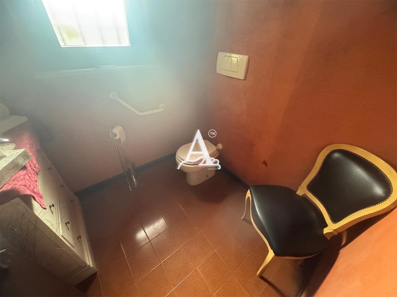 Attivit� commerciale in vendita a Villafranca di Verona