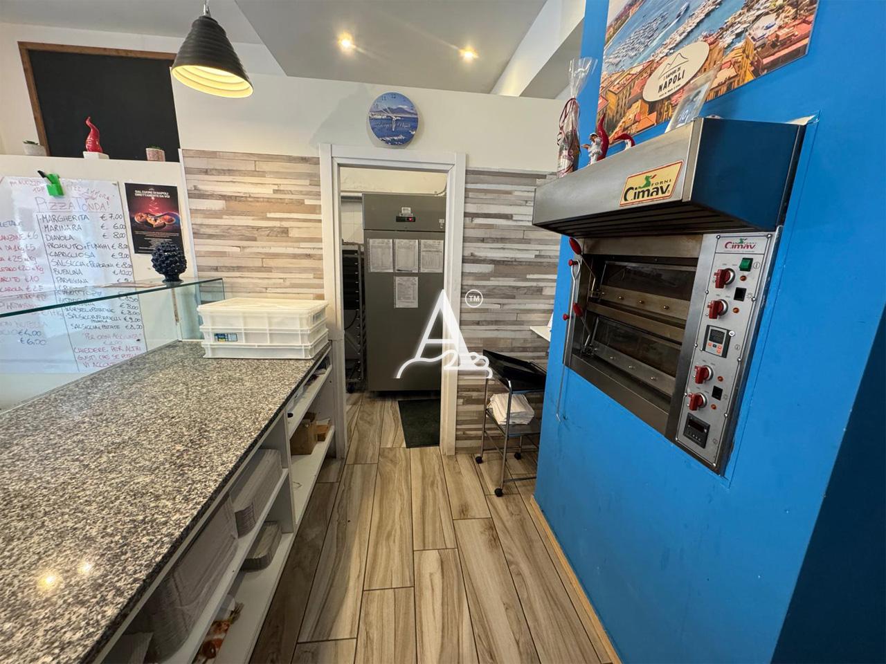 Attivit� commerciale in vendita a Verona