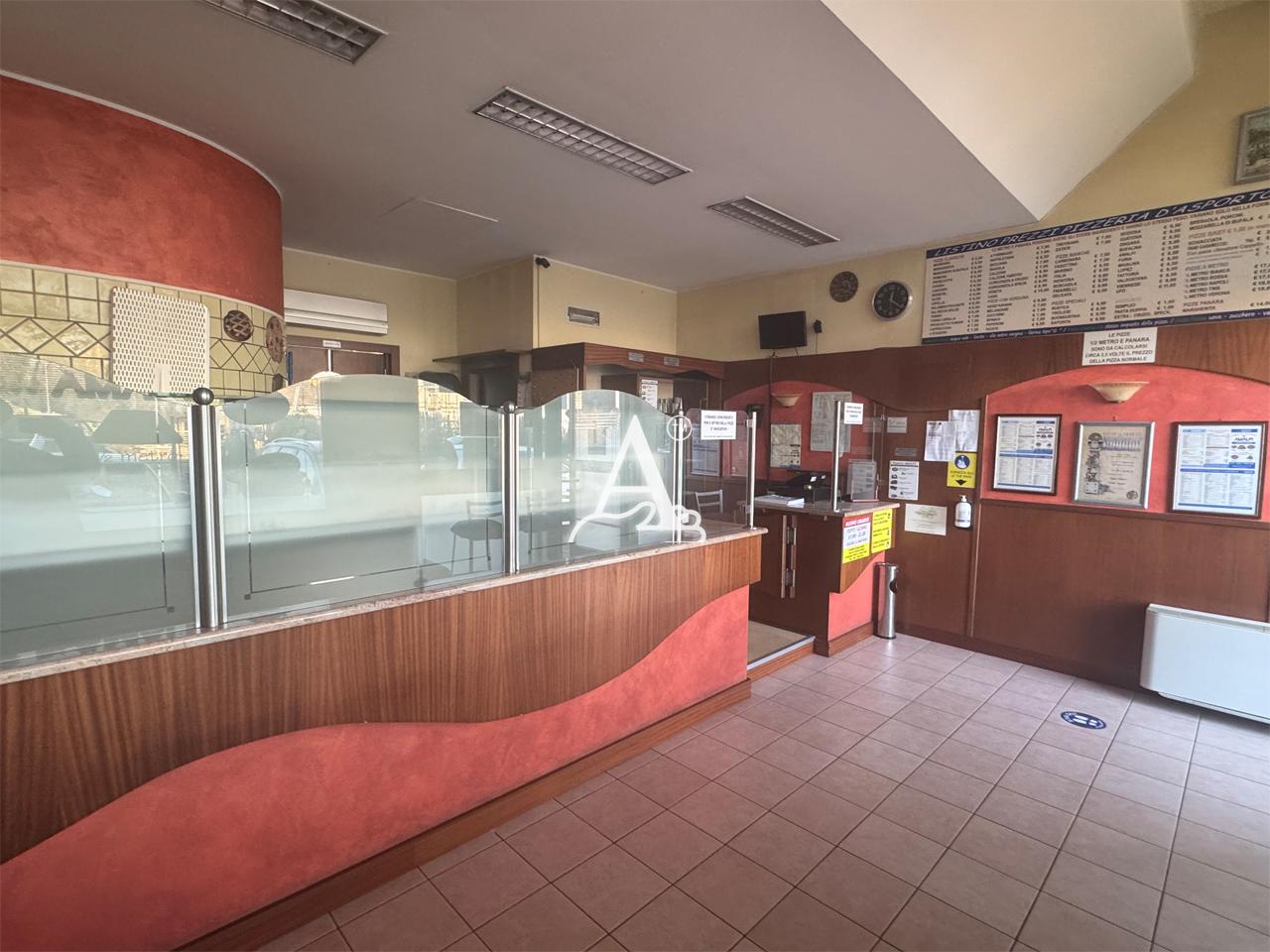 Locale commerciale in vendita a Vigasio