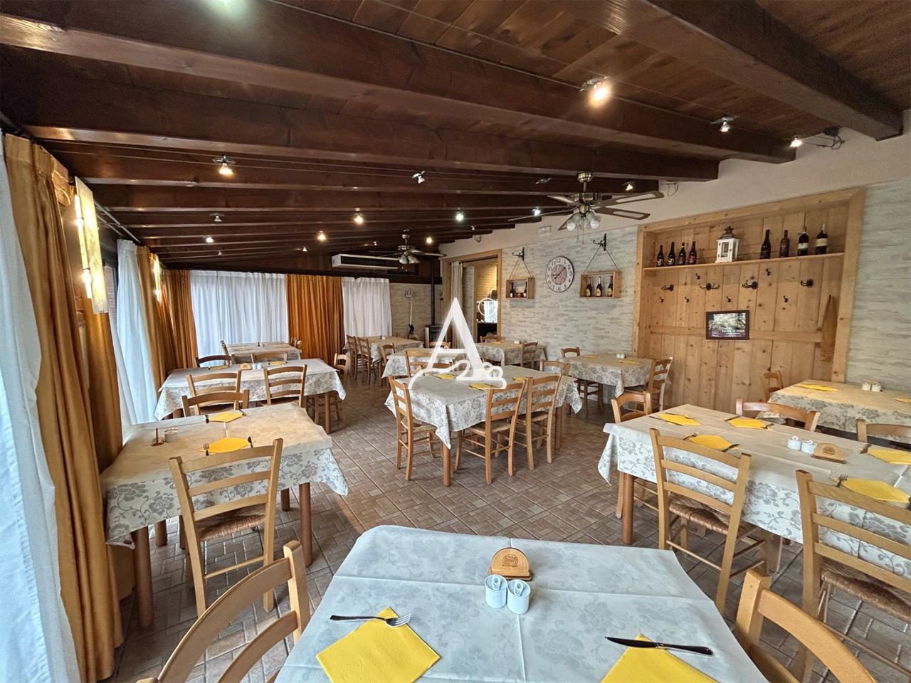 Locale commerciale in vendita a Colognola ai Colli