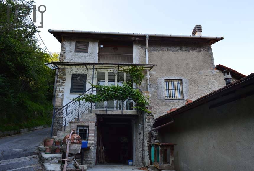 Casa indipendente con terrazzo, Cengio brignoletta