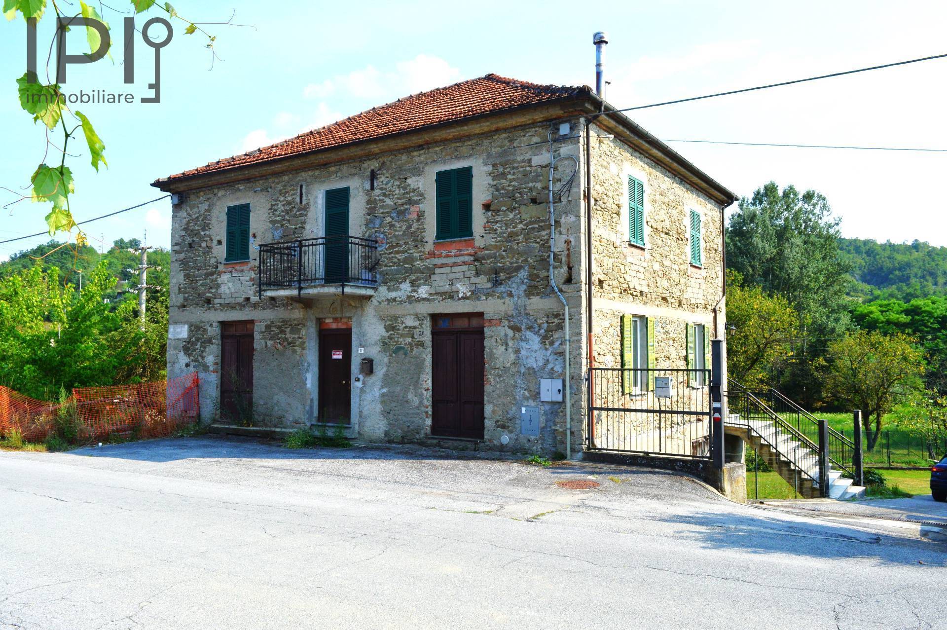 Casa indipendente in vendita, Piana Crixia pontevecchio