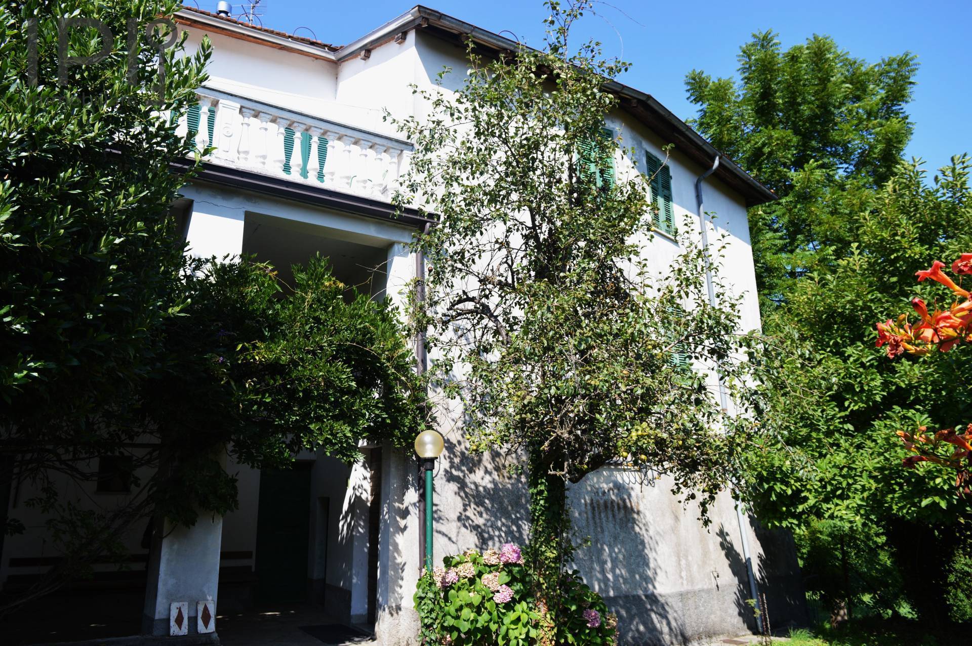 Casa indipendente con terrazzo, Osiglia barberis