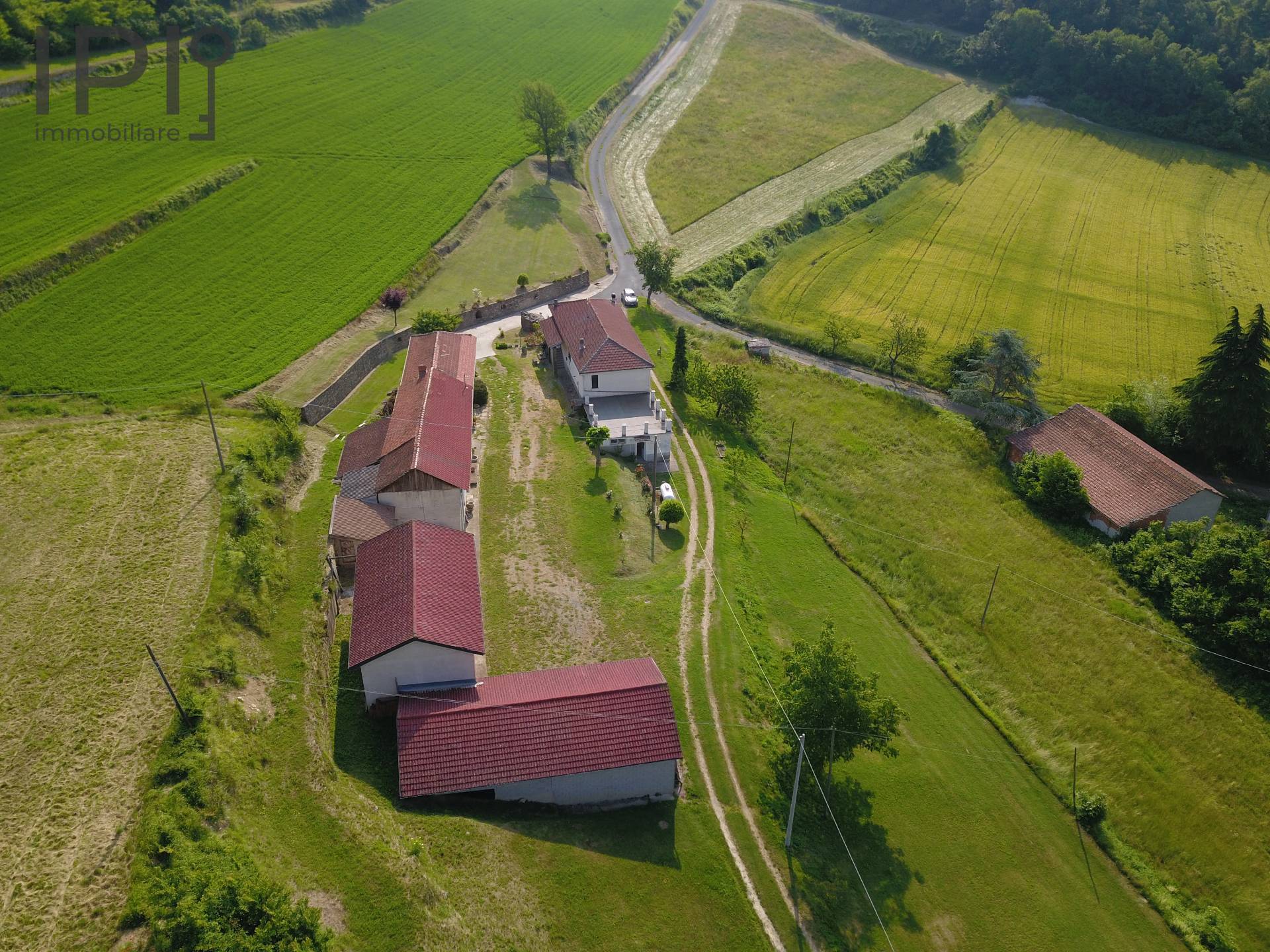 Cascinale / Podere in vendita a Roccaverano