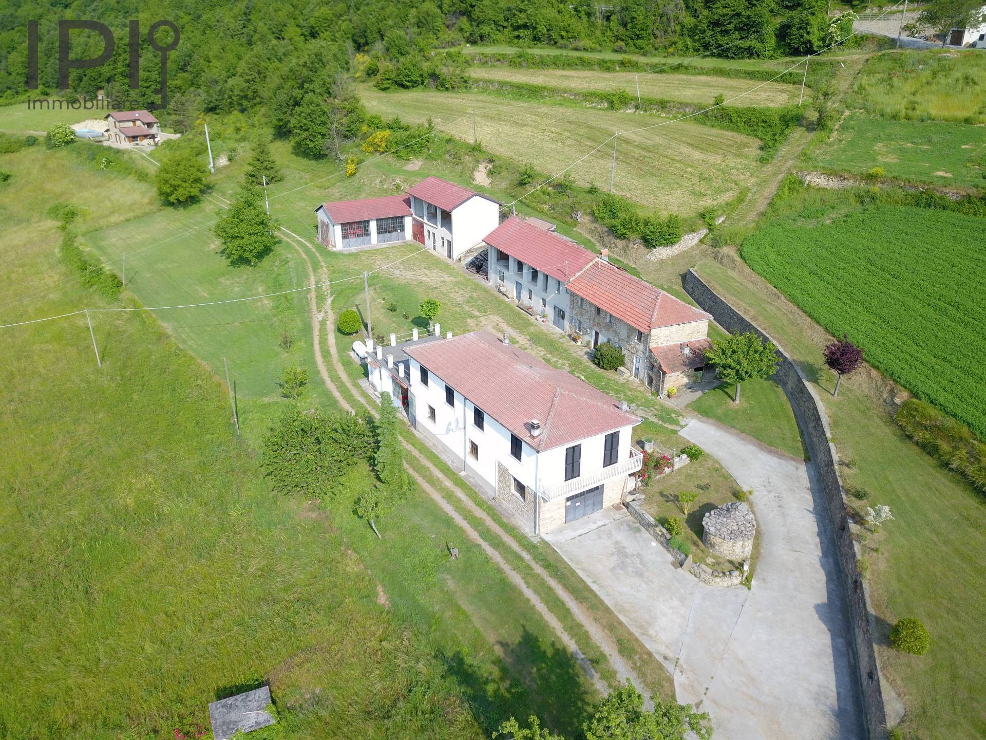 Cascinale / Podere in vendita a Roccaverano