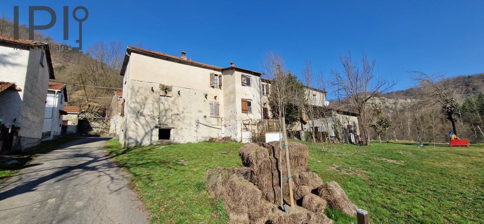 Casa Rustica in vendita a Piana Crixia, Porri