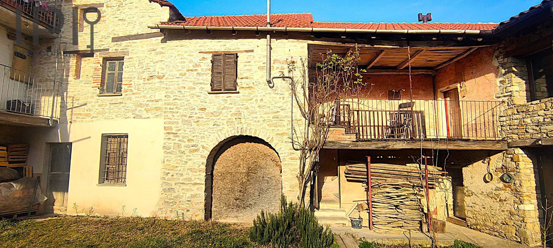 Villa / Villetta - Semindipendente in vendita a Mombarcaro