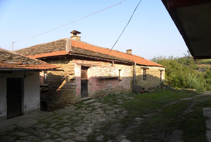 Casa Rustica in vendita a Cortemilia