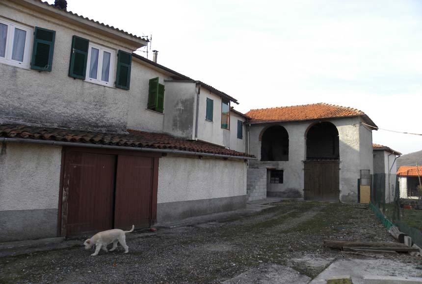 Casa - Semindipendente in vendita a Piana Crixia, Villa