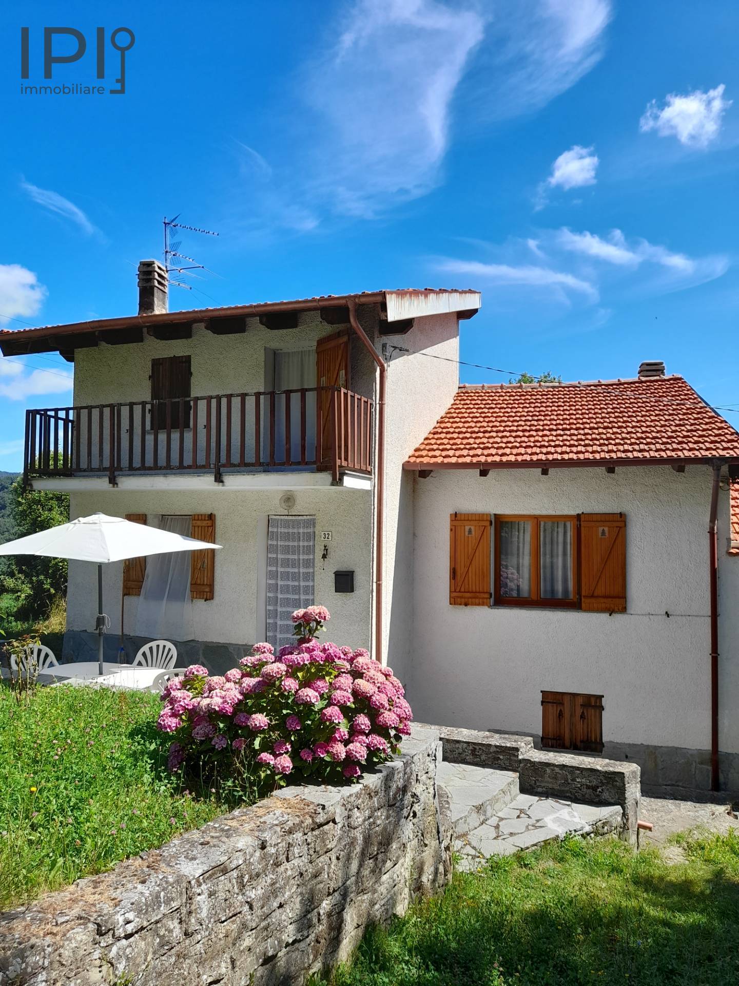 Casa - Semindipendente in vendita a Piana Crixia, Lodisio