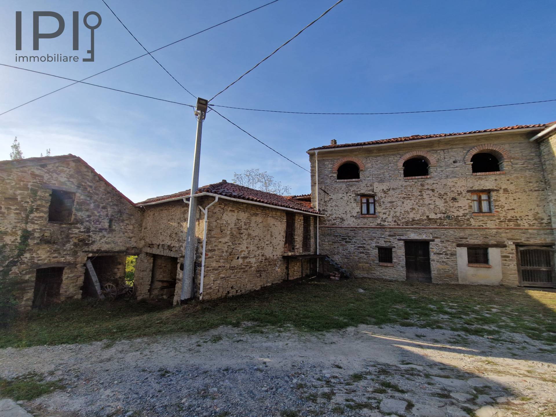 Cascinale / Podere in vendita a Saliceto