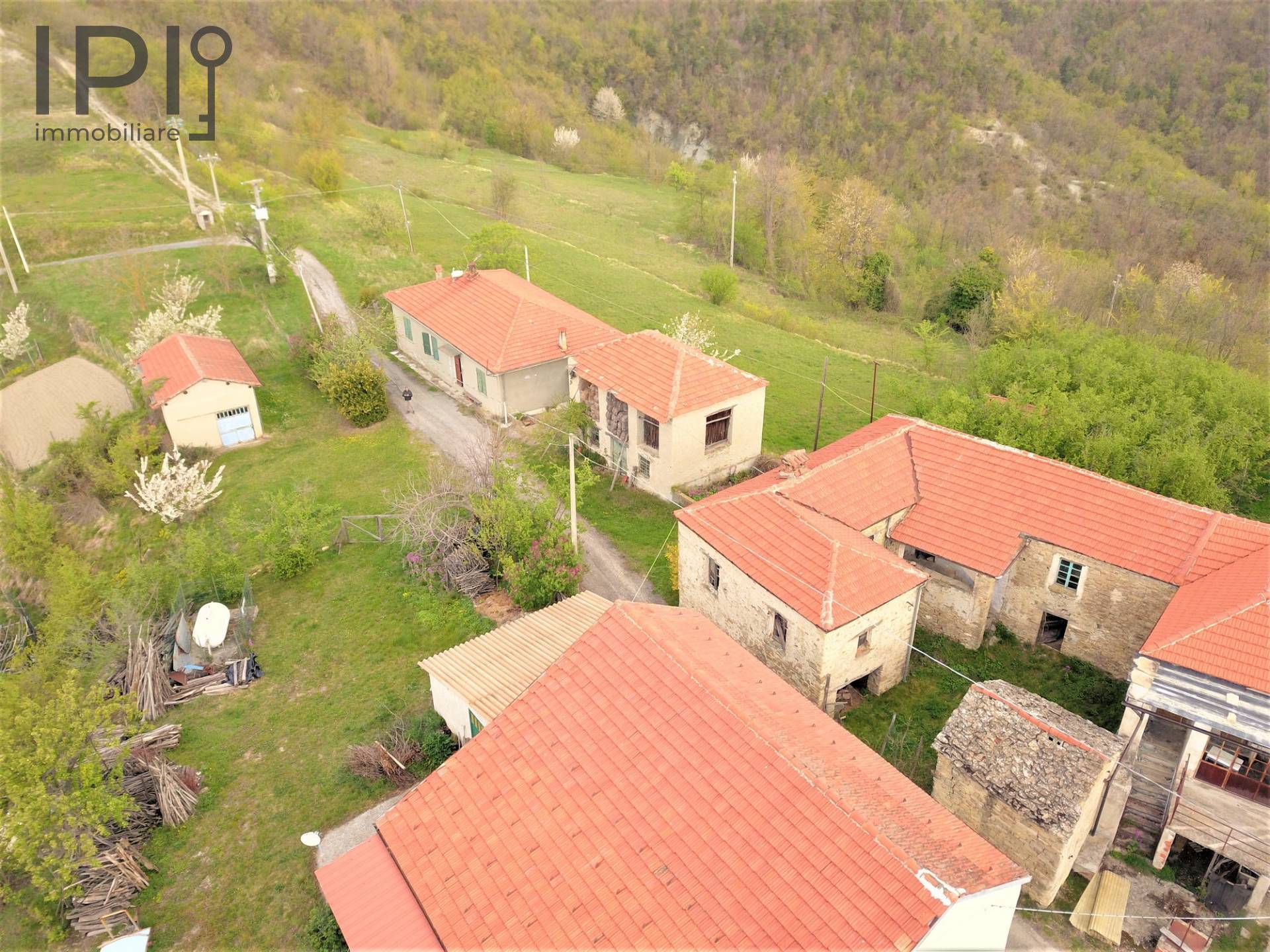 Casa Rustica in vendita a Piana Crixia, San Massimo