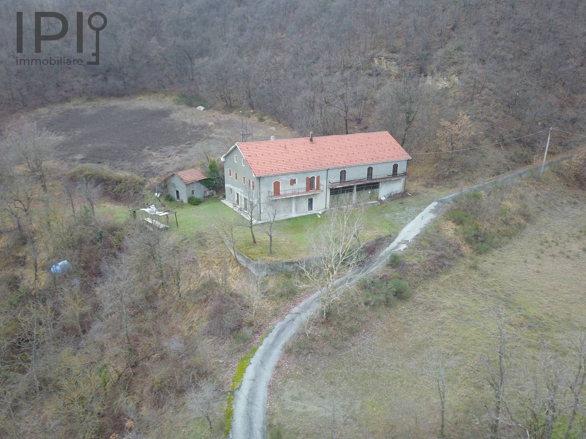 Cascinale / Podere in vendita a Cartosio, Arbiglia