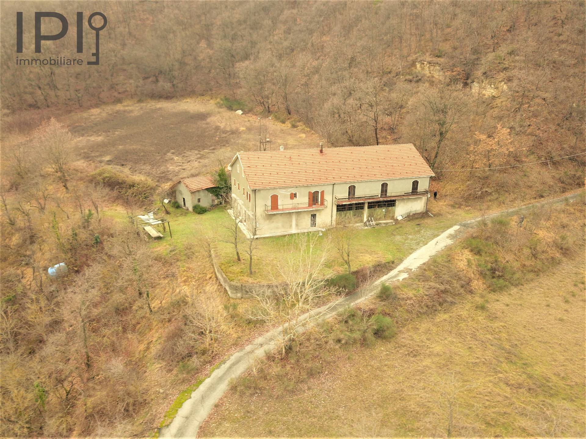 Cascinale / Podere in vendita a Cartosio, Arbiglia