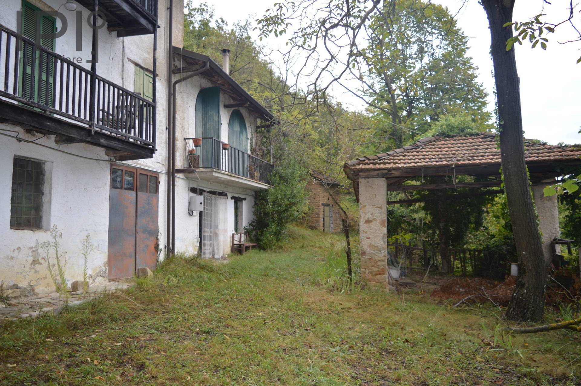 Casa Rustica in vendita a Gorzegno