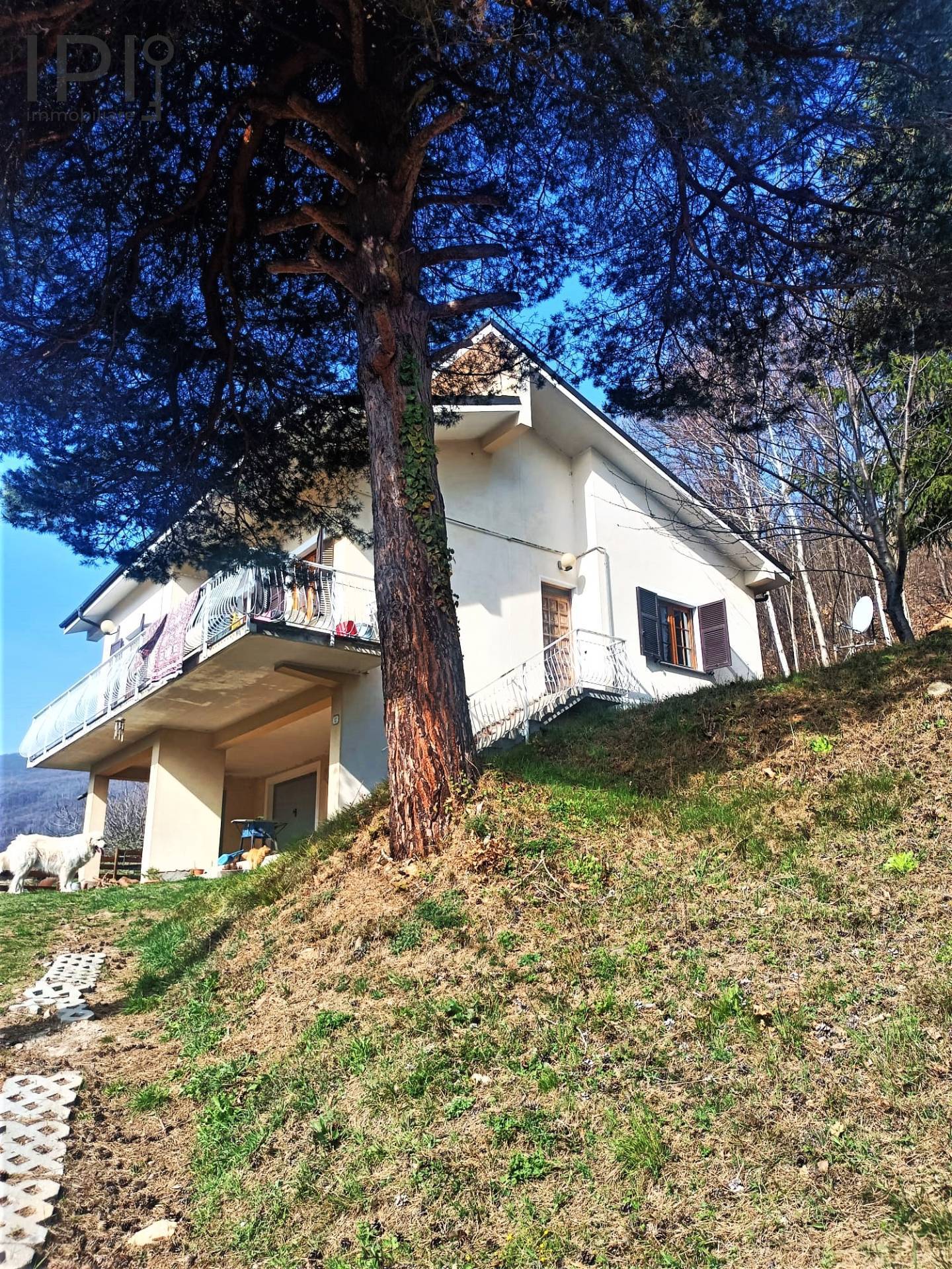 Villa / Villetta in vendita a Murialdo