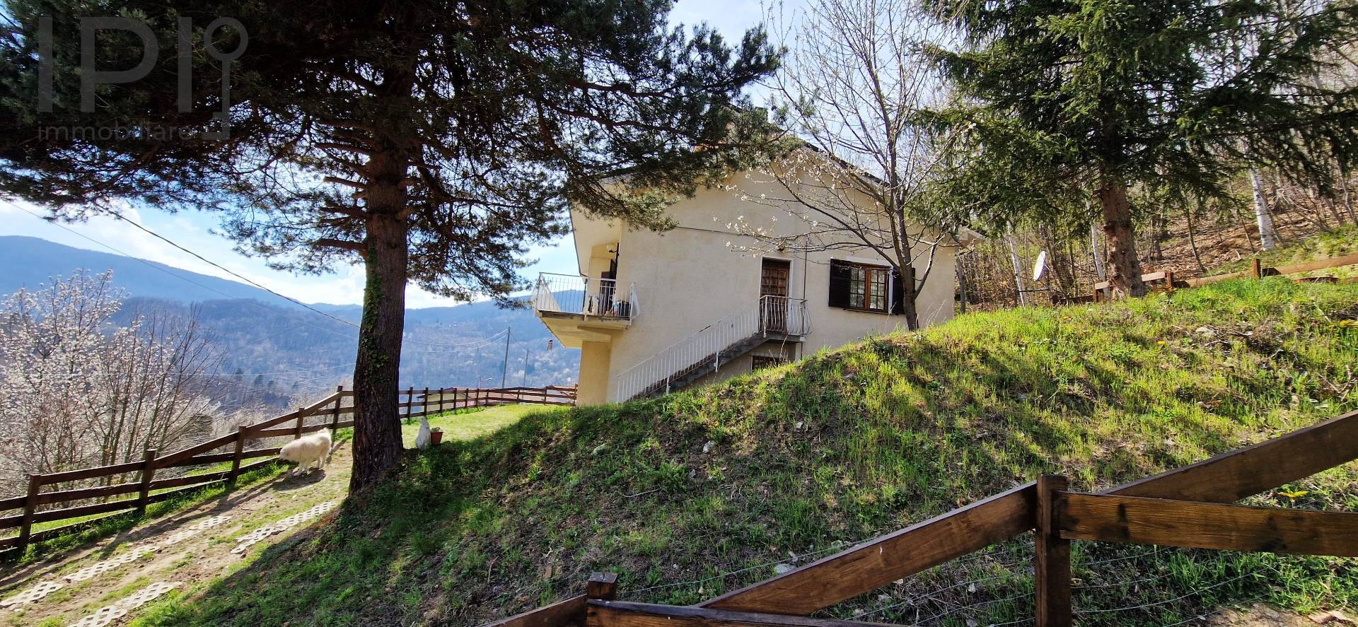 Villa / Villetta in vendita a Murialdo