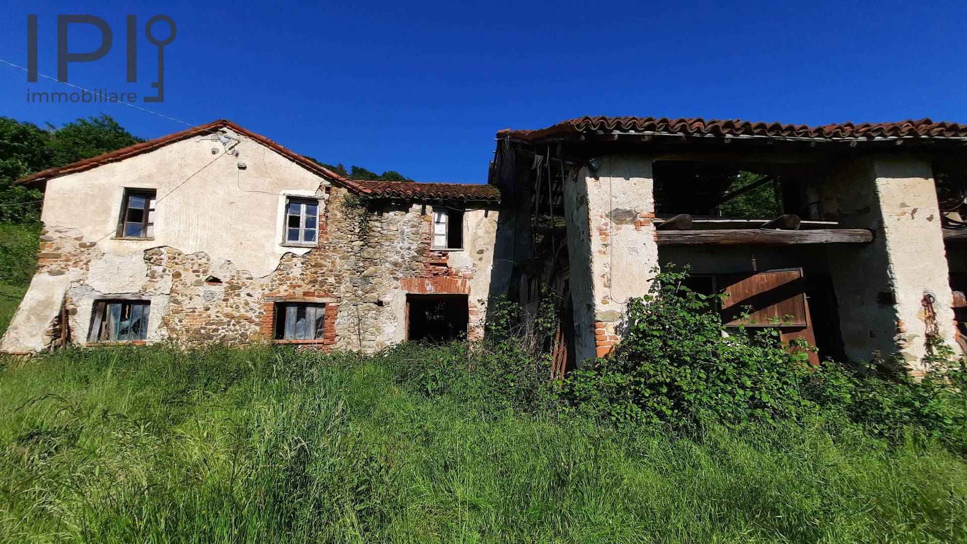 Casa Rustica in vendita a Cairo Montenotte