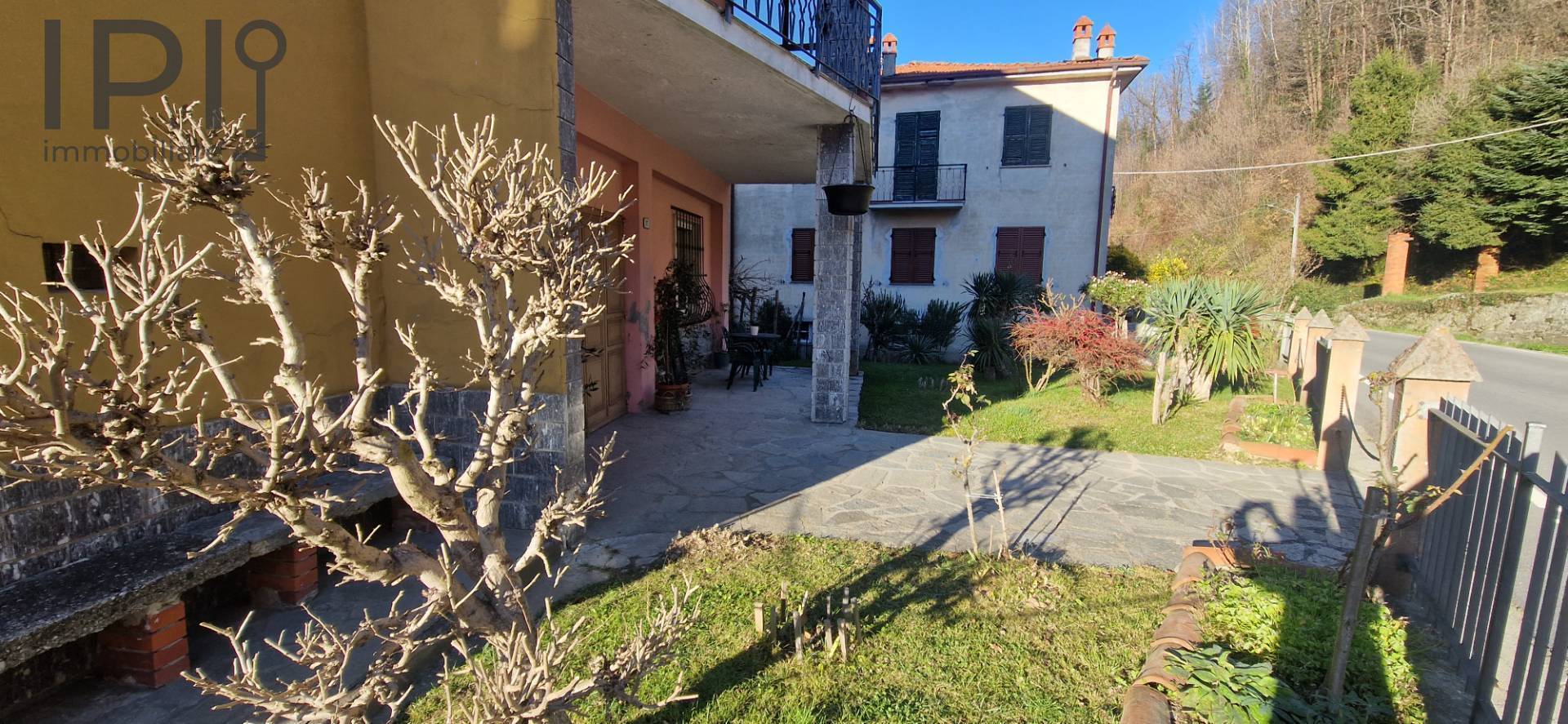 Villa / Villetta in vendita a Mallare