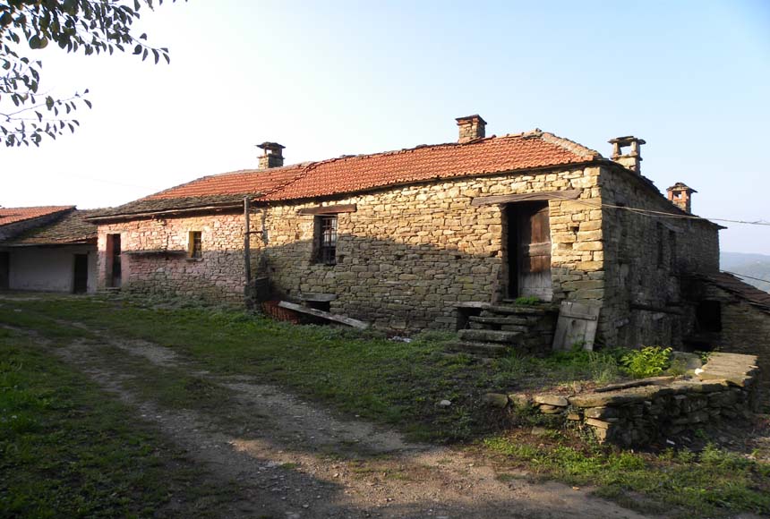Casa Rustica in vendita a Cortemilia