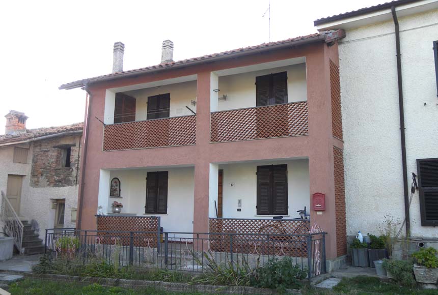 Casa - Semindipendente in vendita a Pareto