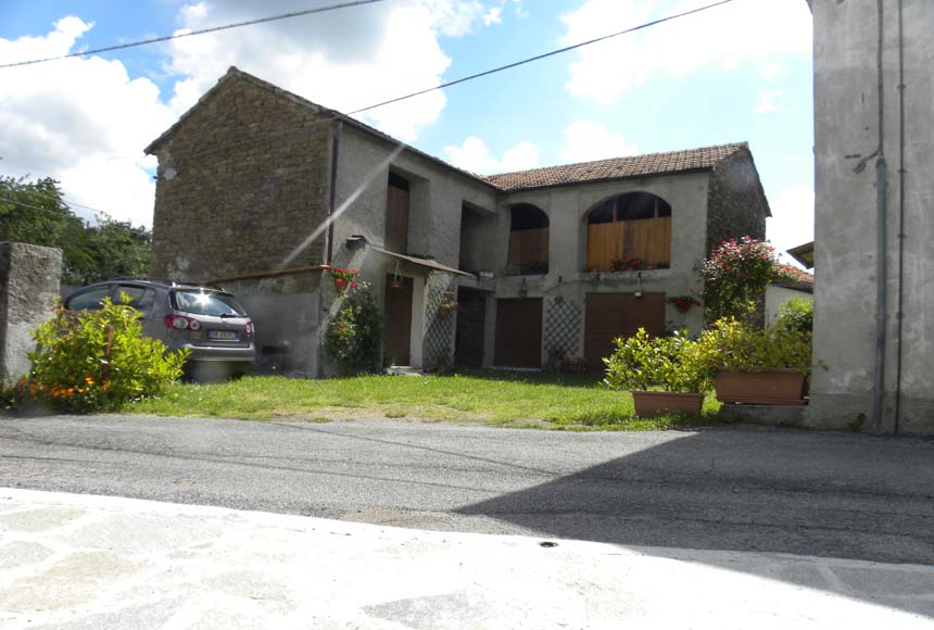 Casa Rustica - Semindipendente in vendita a Piana Crixia