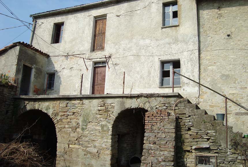 Casa Rustica - Semindipendente in vendita a Denice