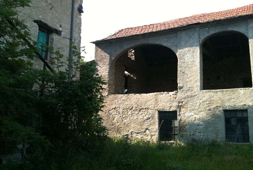 Casa Rustica - Semindipendente in vendita a Denice