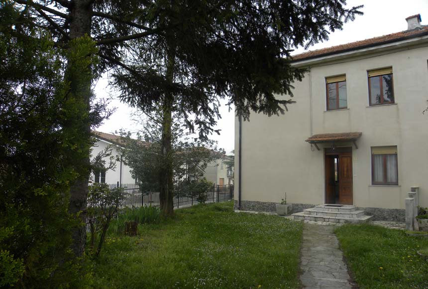 Casa - Semindipendente in vendita a Dego