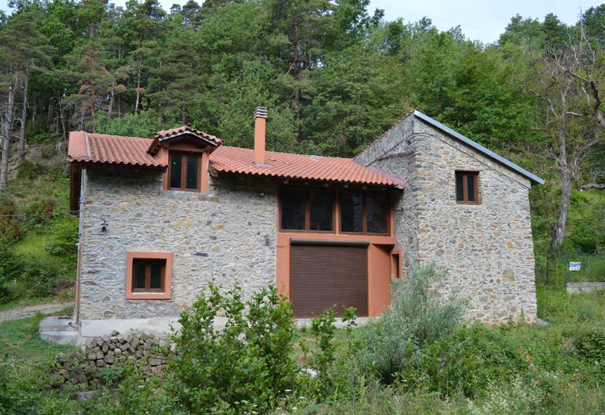 Villa / Villetta in vendita a Giusvalla