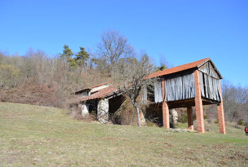 Casa Rustica in vendita a Cairo Montenotte, Ferrania