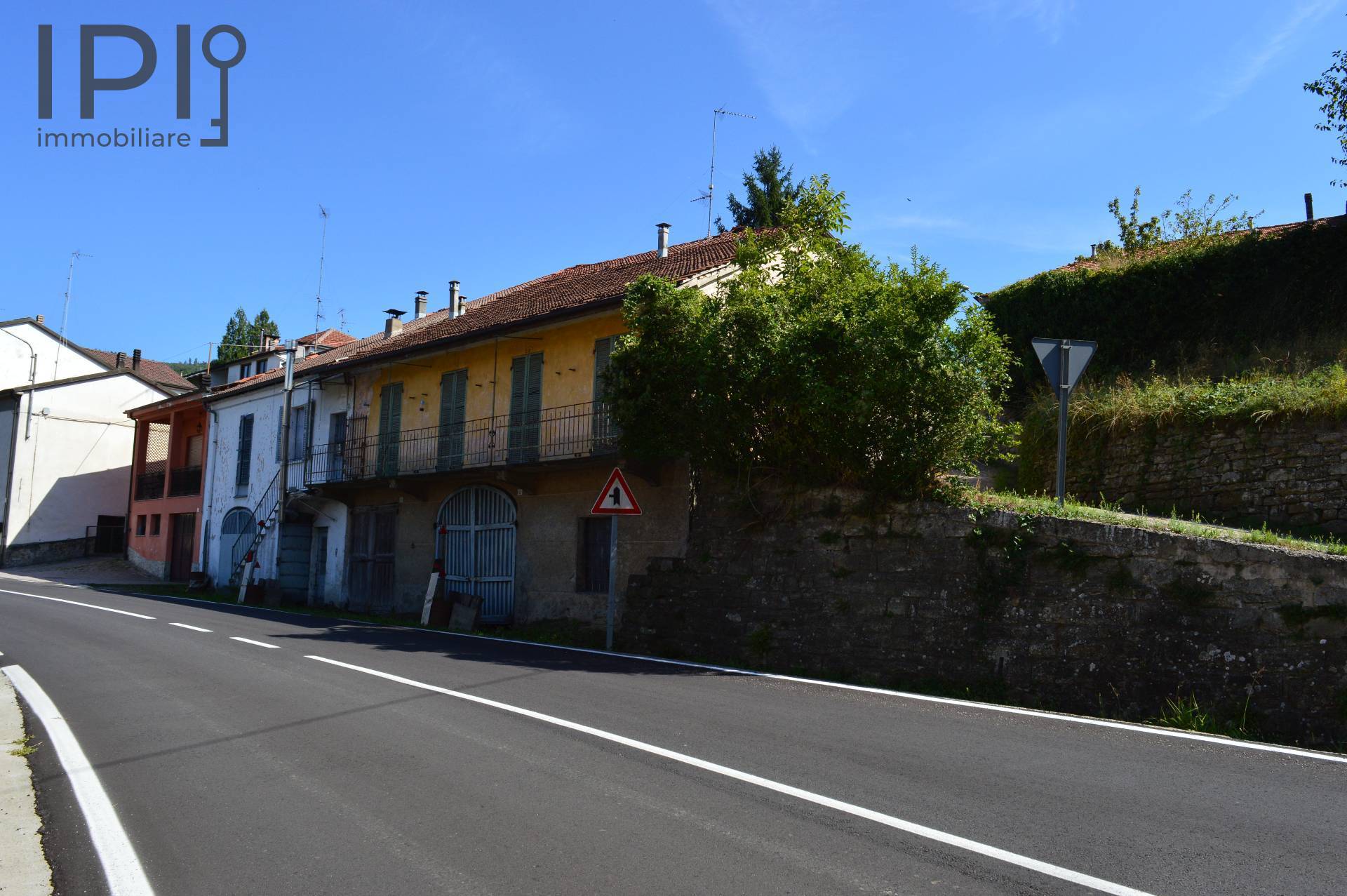 Casa - Semindipendente in vendita a Gorzegno